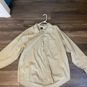 Men’s Arrow Dress Shirt, size XXL, light green, good condition